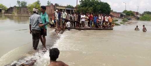 Villagers are travelling risking their lives due to lack of boats
