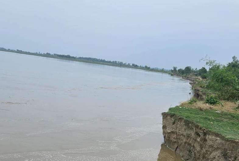 Saryu's water level decreased, erosion increased