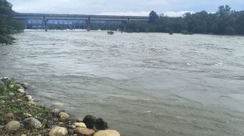 There has been a decline in the inflow of water in Gobind Sagar Lake