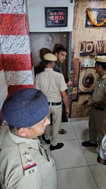 15 spa centres and cafes raided on complaint of pregnant minor