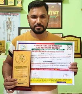 Dr. Bhanwar Singh Kasana received the Best Naturopathy Healers Award in Delhi