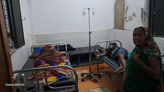 Diarrhea outbreak in Dighi village of Phaphamau, 25 hospitalized