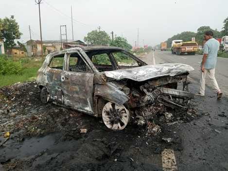 Container burnt due to gas leakage while cooking