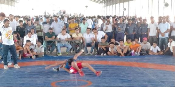 Players showed their talent in state level school sports competition