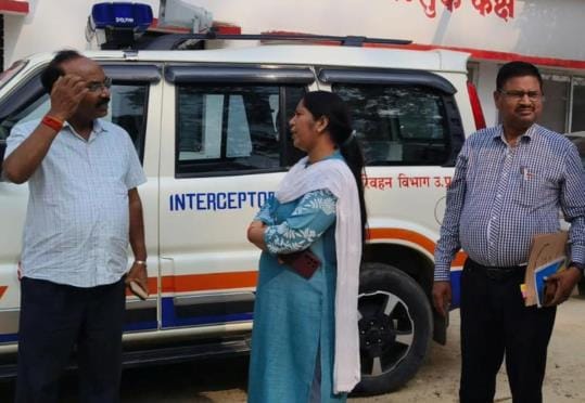 10 illegal vehicles seized on India-Nepal border