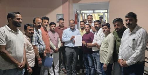 Traders raised the demand for construction of an alternative motorway