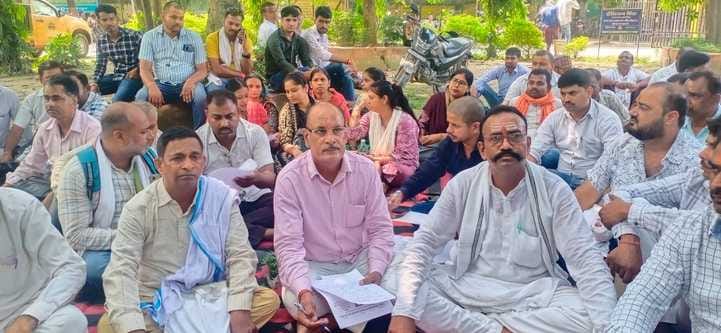 Cooperative Society Employees Union submitted mass resignation