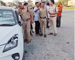 Created a ruckus at the highway dhaba, also vandalized vehicles