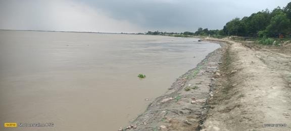 Saryu is decreasing by one cm per hour