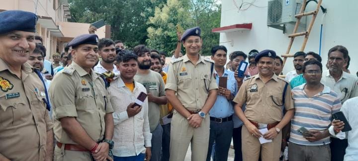 Police recovered lost mobiles worth Rs 75 lakh