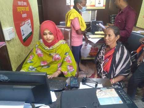 Out of 52 thousand elderly people, only 10 thousand have Ayushman cards made