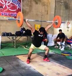 Students won 14 gold in weight lifting