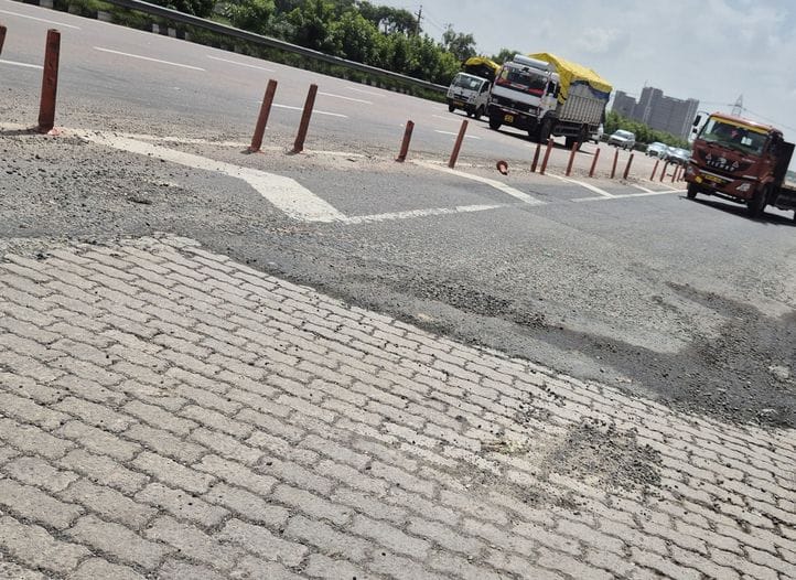 Filling of potholes on National Highway-44 begins