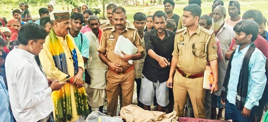 Cousin brother and sister died due to snake bite, chaos in the family