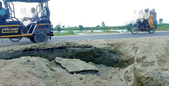 The paved roads including the culvert were cut and torn in the strong flow of the flood