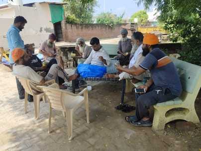Health checkup of 2102 animals, medicines distributed to 1208 animals