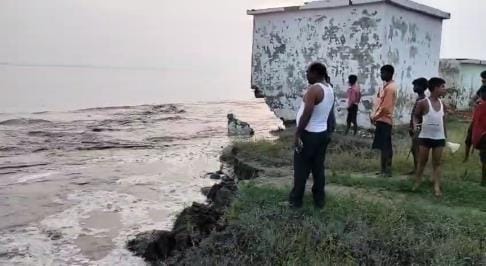 Erosion intensified, the burial ground merged into the river stream
