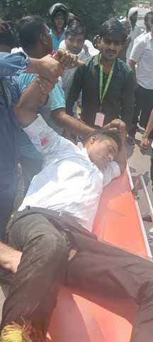 A high speed vehicle hit a bike rider, his condition is critical