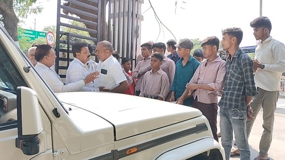 Children stopped BSA's car when no action was taken against the school