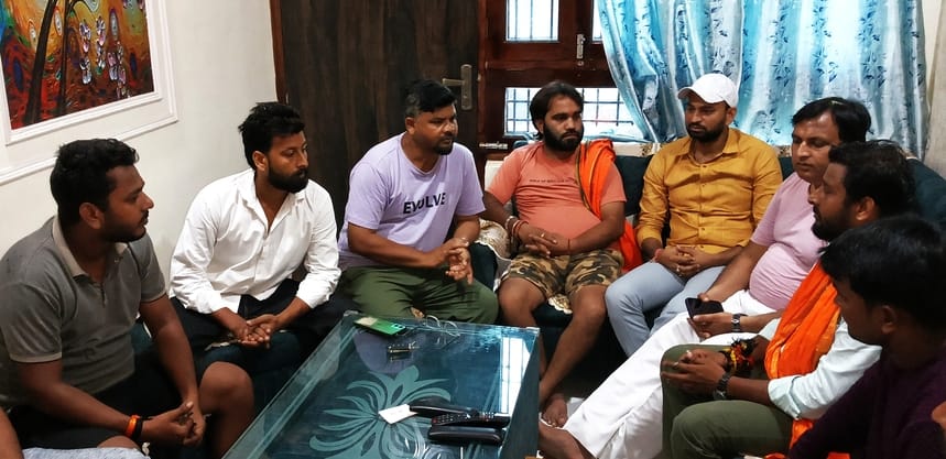 Minister-in-charge visited flood-affected areas and distributed relief kits