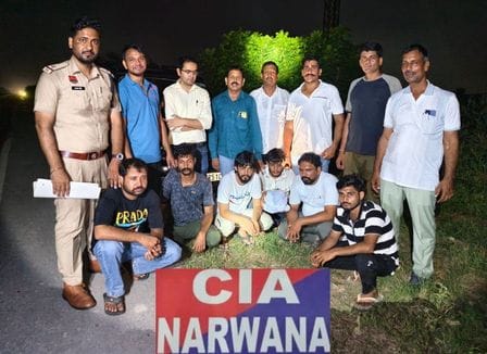 Six drug smugglers travelling in two cars arrested with hashish