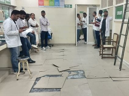 Floor tiles cracked in the lab, work was affected for one and a half hours