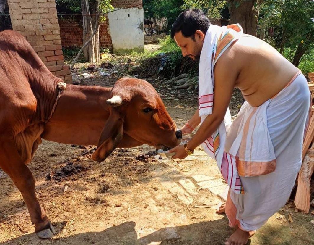Wishing for the liberation of ancestors through Shraddha Karma