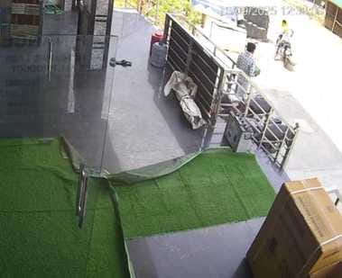 Theft in showroom 100 meters away from SP office in Bhiwadi