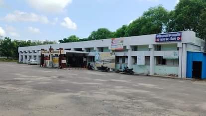 24 employees were made to do duty in Kaluana by making a roster