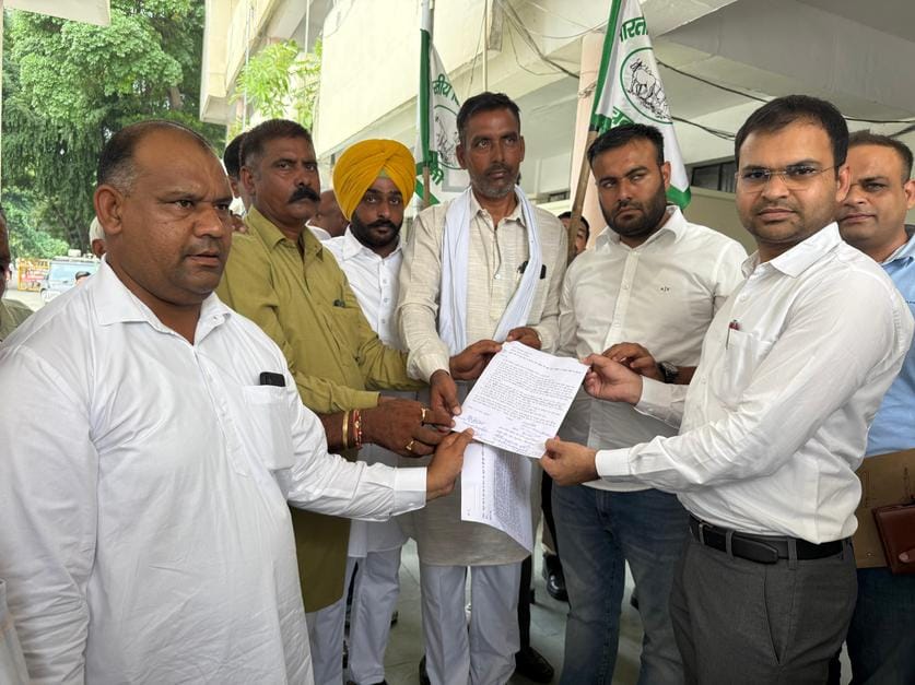 Compensation sought at Rs 1 lakh per acre