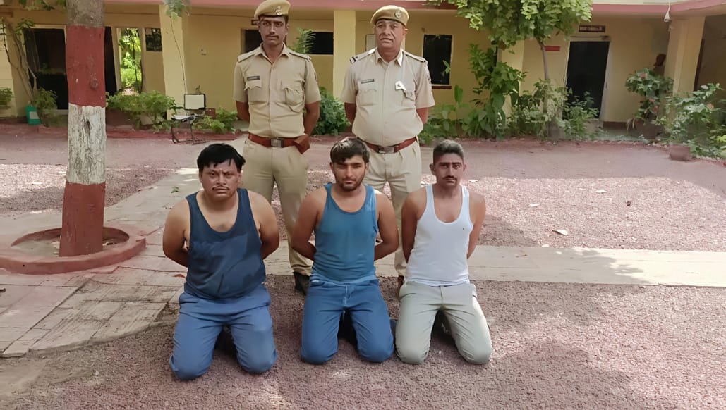 Balotra News: Three arrested for selling fake SIM cards by misusing Aadhaar cards