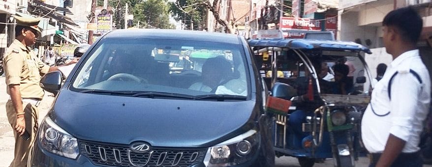 12 thousand rupees were collected by challaning 17 vehicles