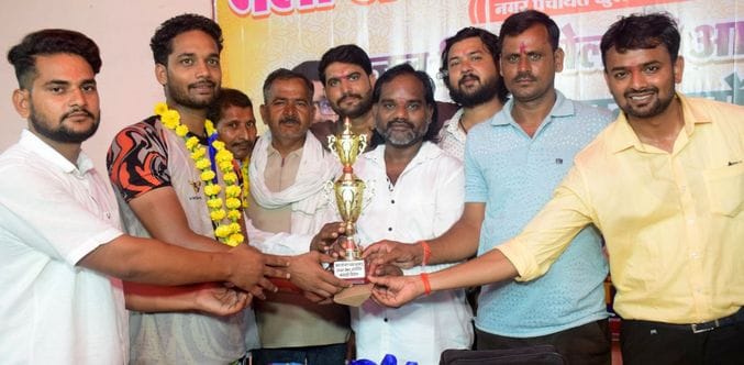 Niwari's team became the winner in Bundelkhand level Kabaddi
