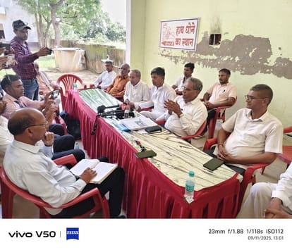 Build a hospital in Ramgarh Bhagwanpur, movement intensifies