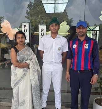 DPS's heir will show his cricket skills in London