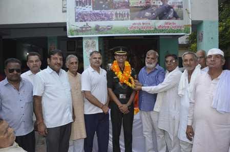 Abhishek welcomed on becoming lieutenant
