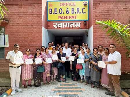 20 teachers were honored in Print Rich competition