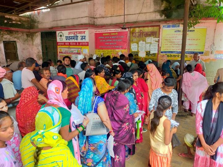 Long queues at the medicine counters are causing problems for patients