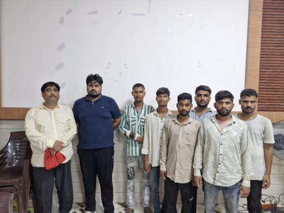 In Gorakhpur, Inter-state gang that stole crores from 15 houses in a month busted, eight arrested