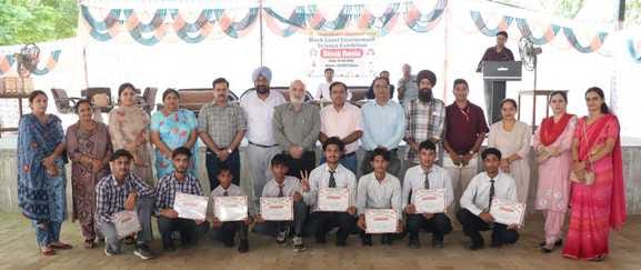 Anshdeep, Rohit and Gurbaksh's model got first place
