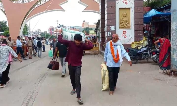 Army guards the streets of Nepal, people asked to stay indoors