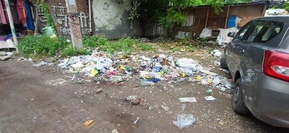 Ban on leave of officers and employees engaged in cleaning
