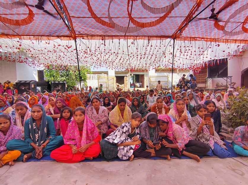 Give knowledge of religion and spirituality to children from childhood: Riya Kishori