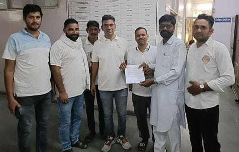 Demand to give relief package to people affected by rain
