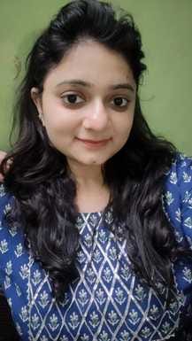 Anshika topped the college in English