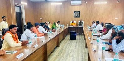 Board meeting: Development work will be done in 25 wards with Rs 12 crore