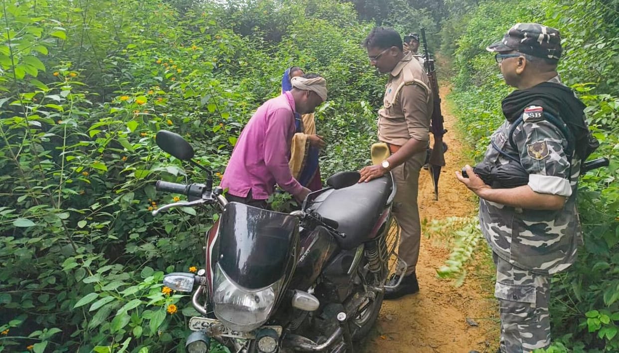 Vigilance on the border, 400 additional police personnel on alert
