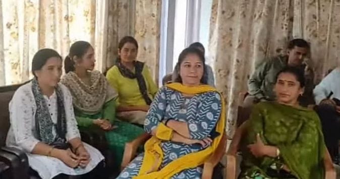 If the water shortage is not resolved, women will block the roads