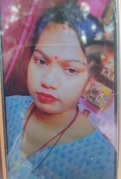 When the husband stopped her from going to her parents' house, she committed suicide