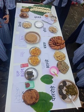 Students prepared traditional dishes of Kerala, Himachal Pradesh